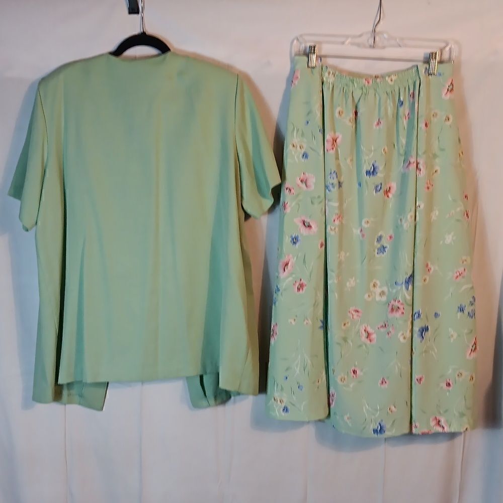 Alfred Dunner Coordinating Skirt Set 2pc. - Picture 5 of 11